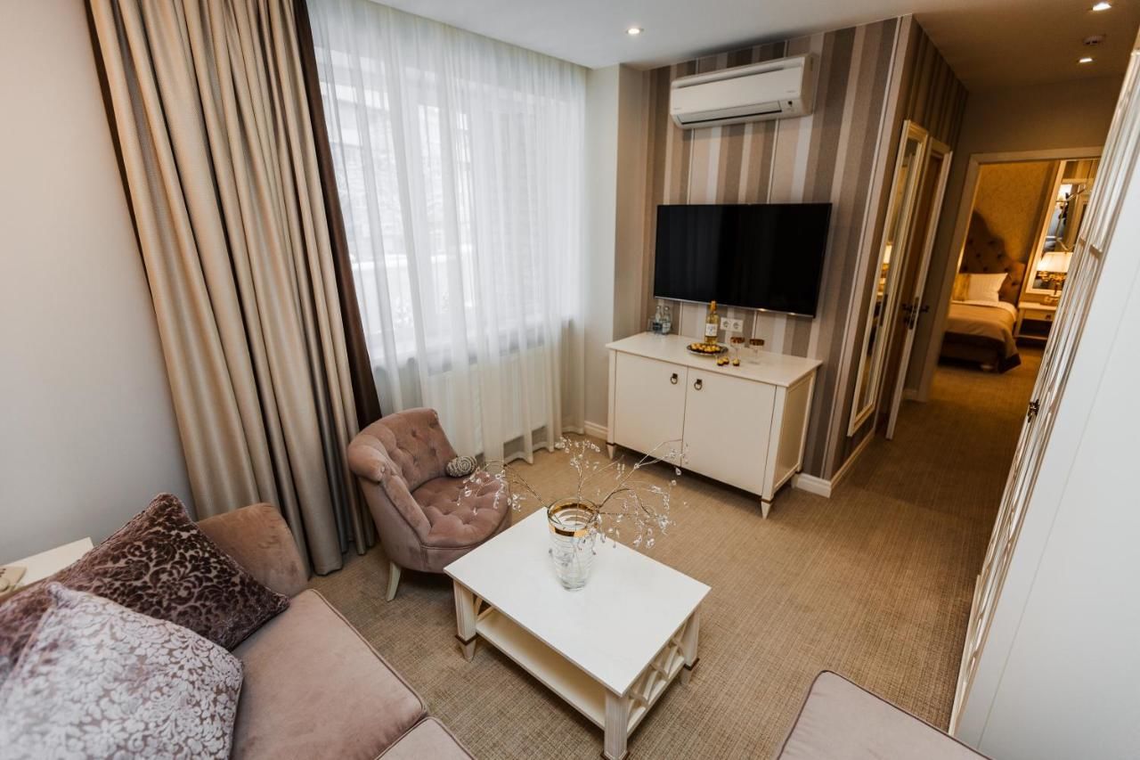 Отель Galant Hotel Трускавец-22