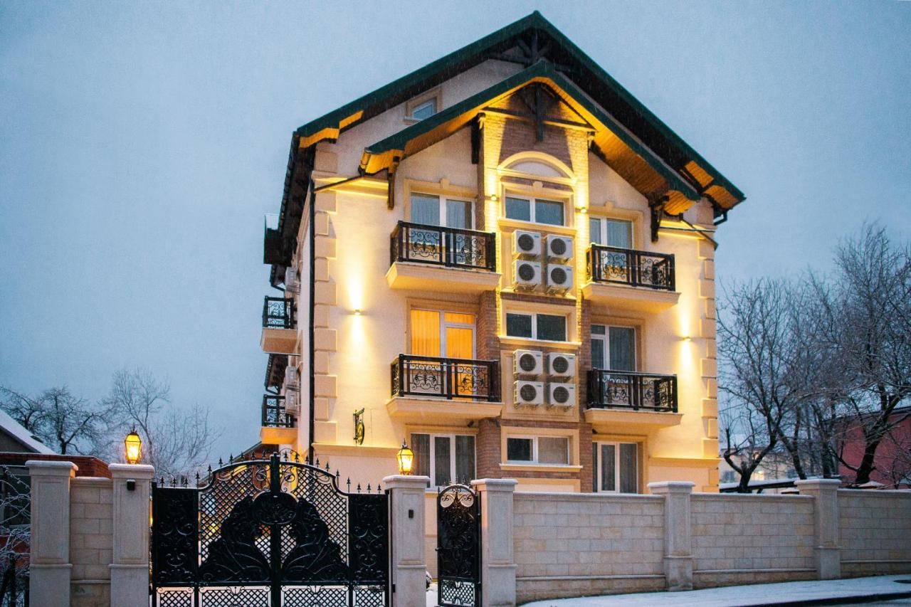 Отель Galant Hotel Трускавец-5